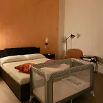 Delia's Tatil Evi Acireale